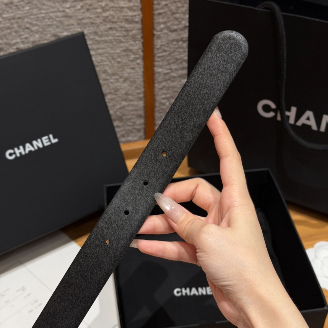 -香家✨双面小牛皮扣腰带系列 Ceinture 30 mm Réversible en Cuir de -香家✨双面小牛皮扣腰带系列 Ceinture 30 mm Réversible en Cuir de