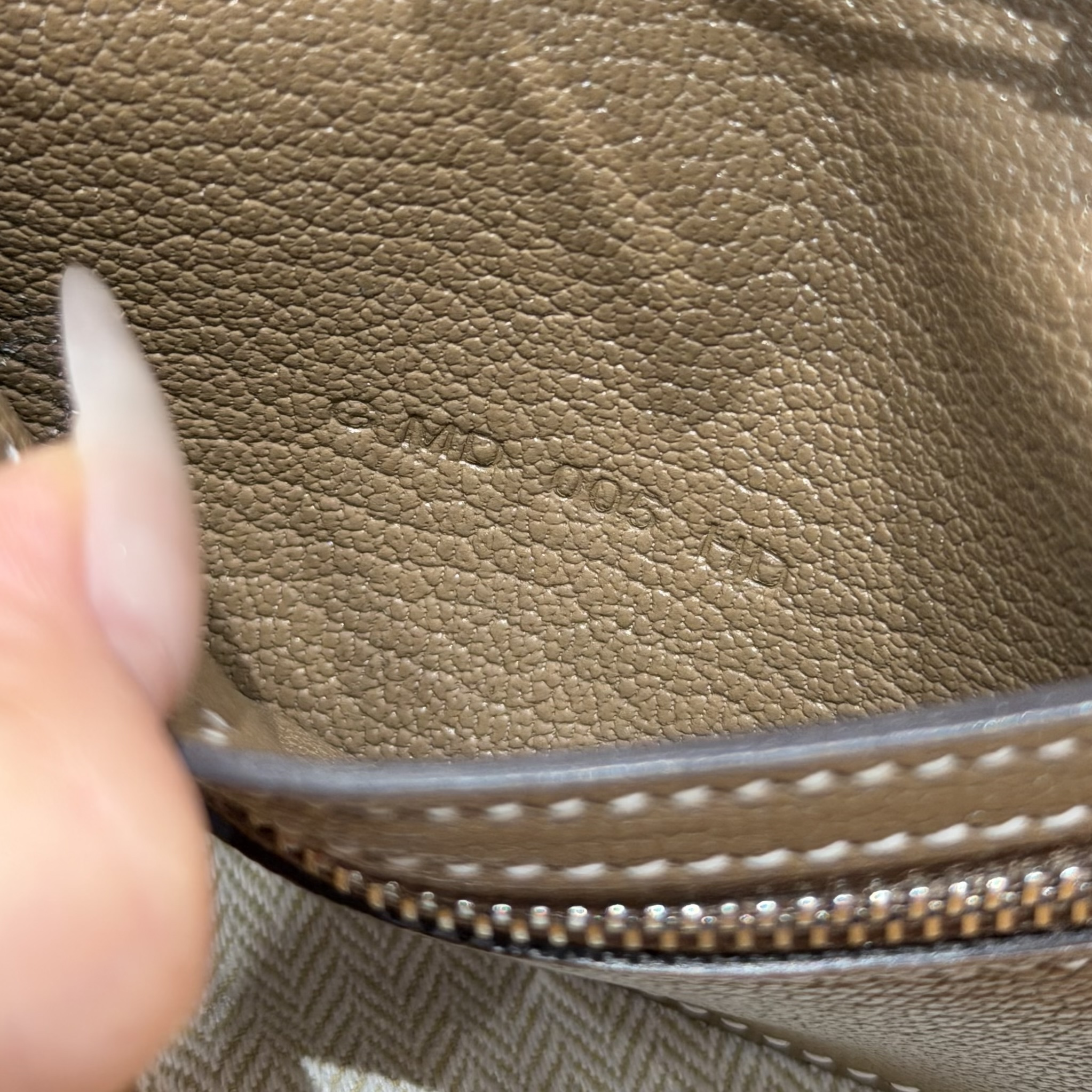 에르메스 지갑 135059 Hermes Wallet 썸네일 이미지