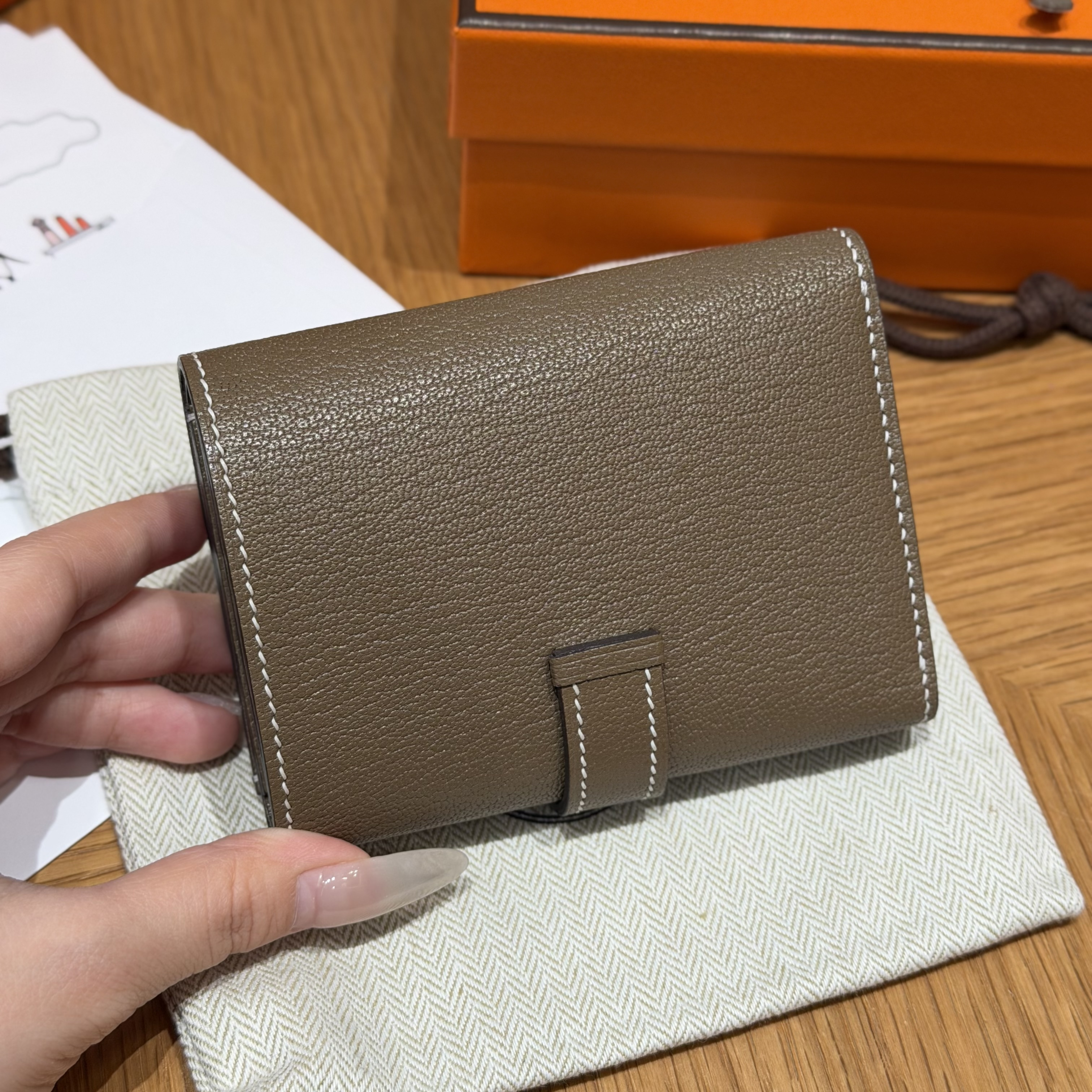 에르메스 지갑 135059 Hermes Wallet 썸네일 이미지