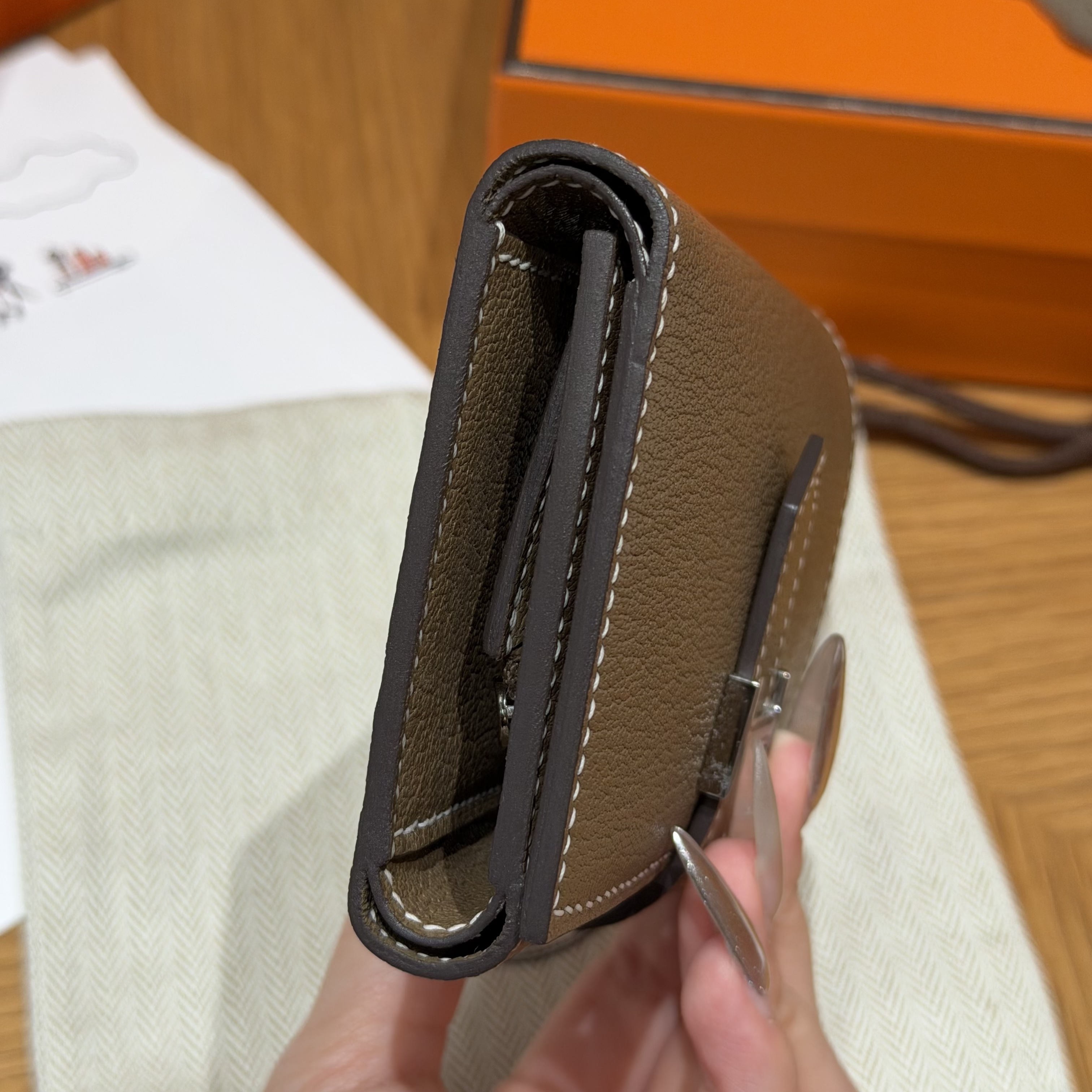 에르메스 지갑 135059 Hermes Wallet 썸네일 이미지