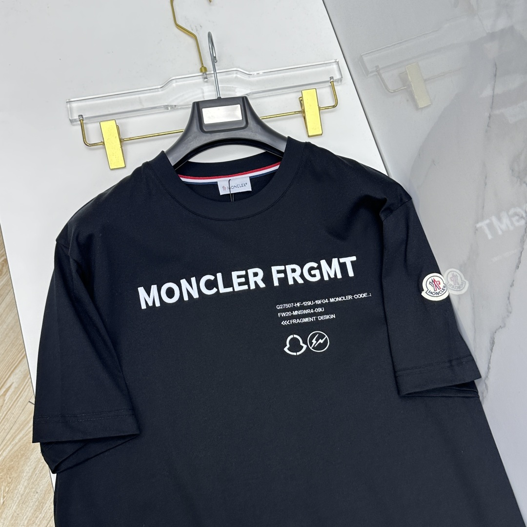 🆕Moncler蒙口 2026春夏新款短袖 官网同款T恤 双纱纯棉面料 多元化搭配 是眼下时尚前沿的创新
