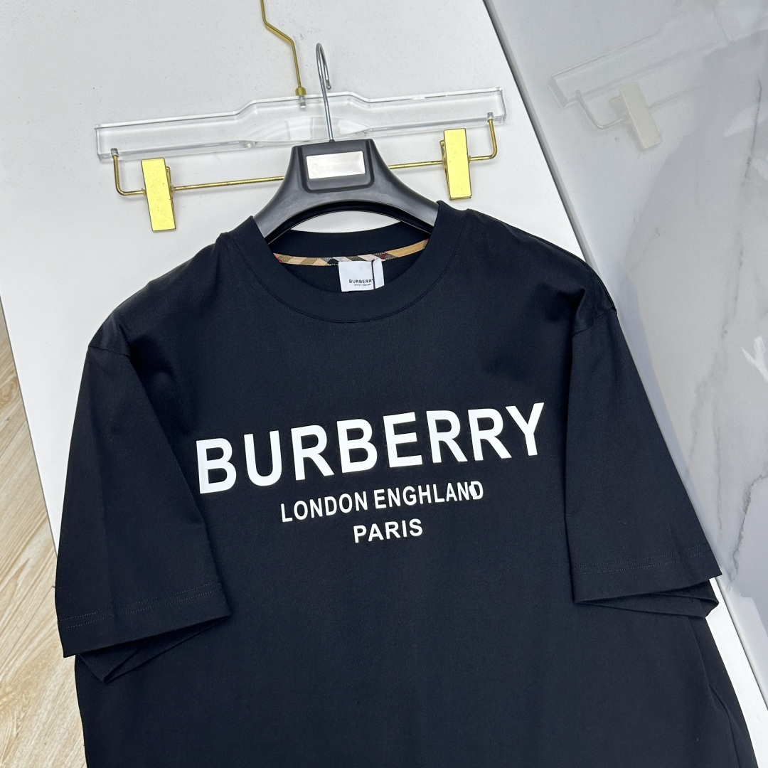 🆕Burberry巴宝莉 2026春夏新款短袖 官网同款T恤 双纱纯棉面料 多元化搭配 是眼下时尚前沿的