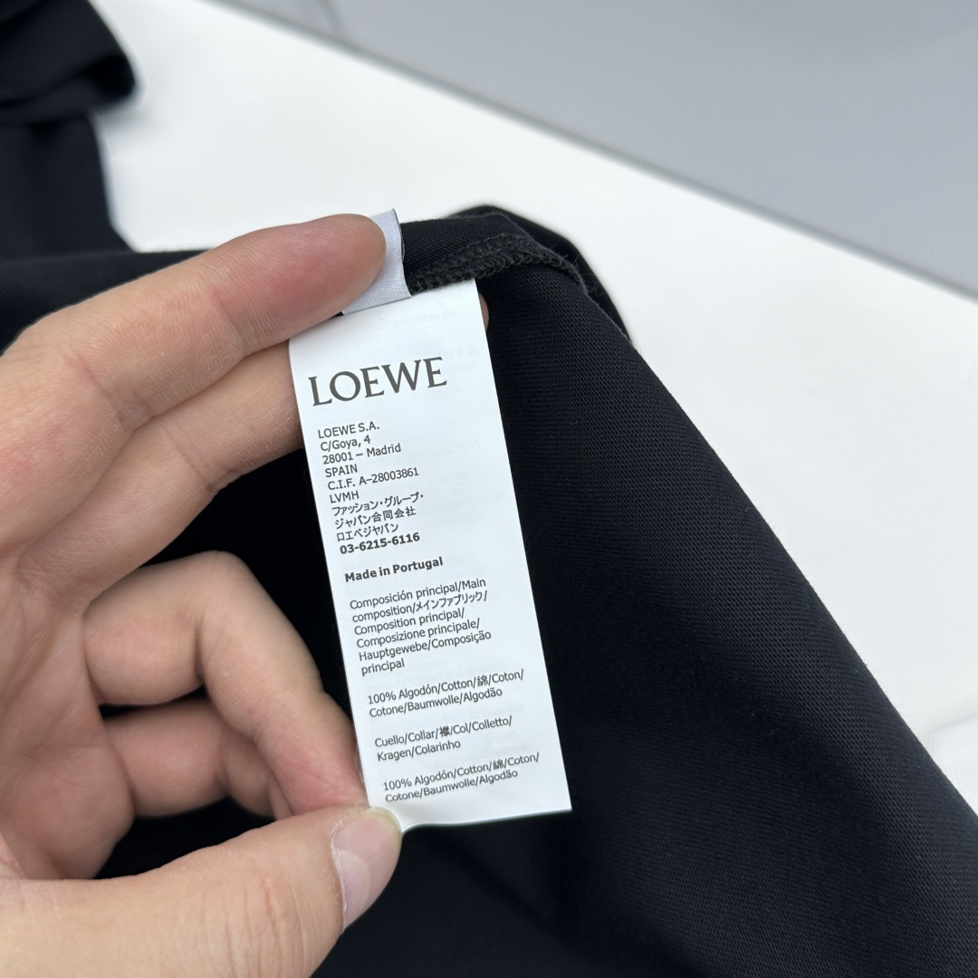 🆕LOEWE罗意威 2026春夏新款短袖 官网同款T恤 双纱纯棉面料 多元化搭配 是眼下时尚前沿的创新趋