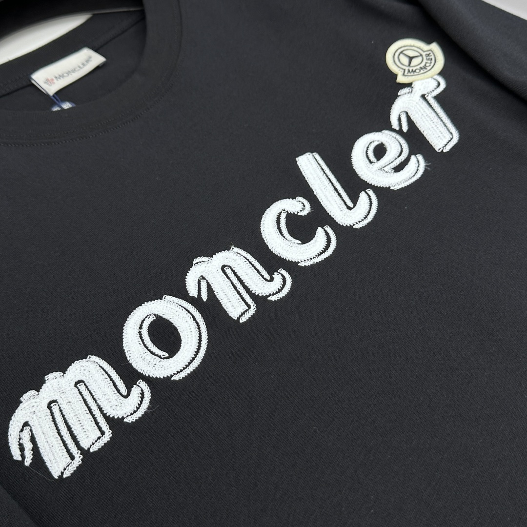 🆕Moncler蒙口 2026春夏新款短袖 官网同款T恤 双纱纯棉面料 多元化搭配 是眼下时尚前沿的创新