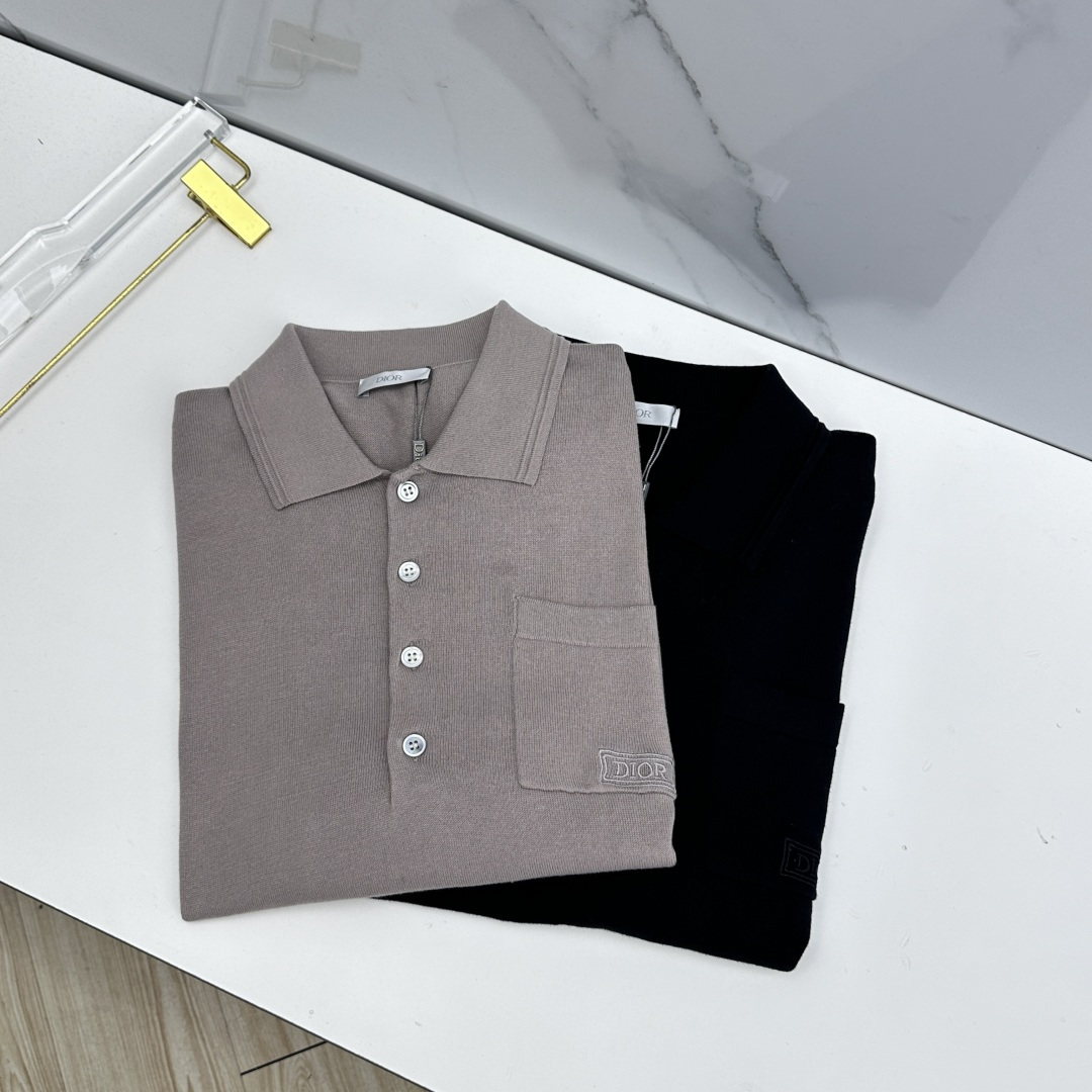 🆕Dior迪奥 2026ss夏季新品男士针织翻领短袖衫！独家首发 采用纤维超细与高弹的伊力特纱线织造而成