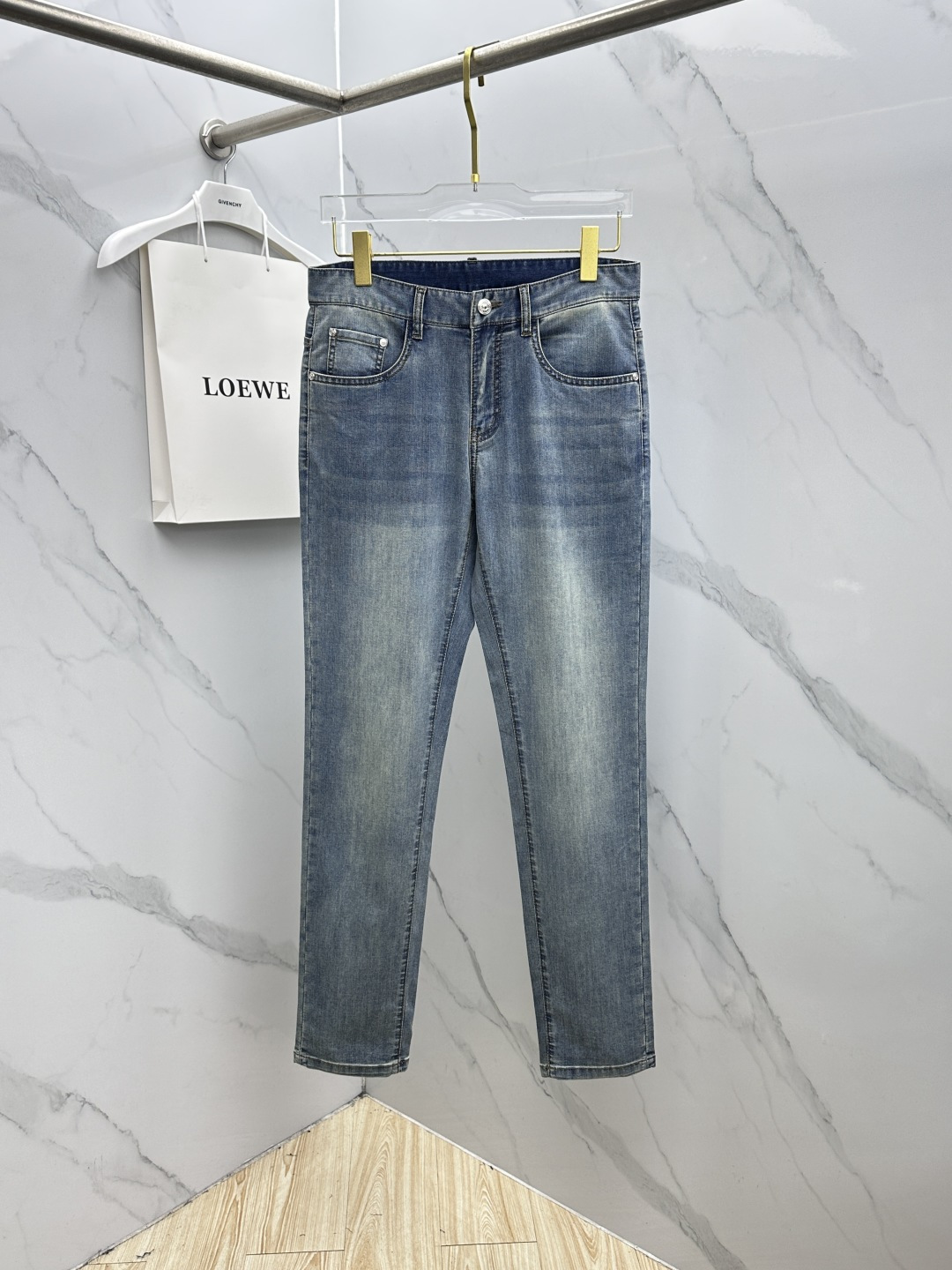 🆕miumiu🔥高端定制、26春季最新款洗水牛仔裤 柜台同步发售 原版定制复刻 客供定制辅料 原单品质 