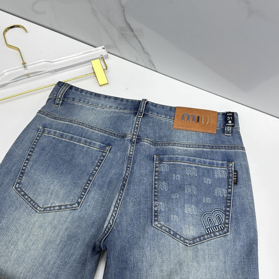 🆕miumiu🔥高端定制、26春季最新款洗水牛仔裤 柜台同步发售 原版定制复刻 客供定制辅料 原单品质 