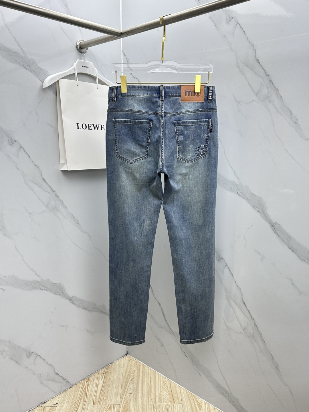 🆕miumiu🔥高端定制、26春季最新款洗水牛仔裤 柜台同步发售 原版定制复刻 客供定制辅料 原单品质 
