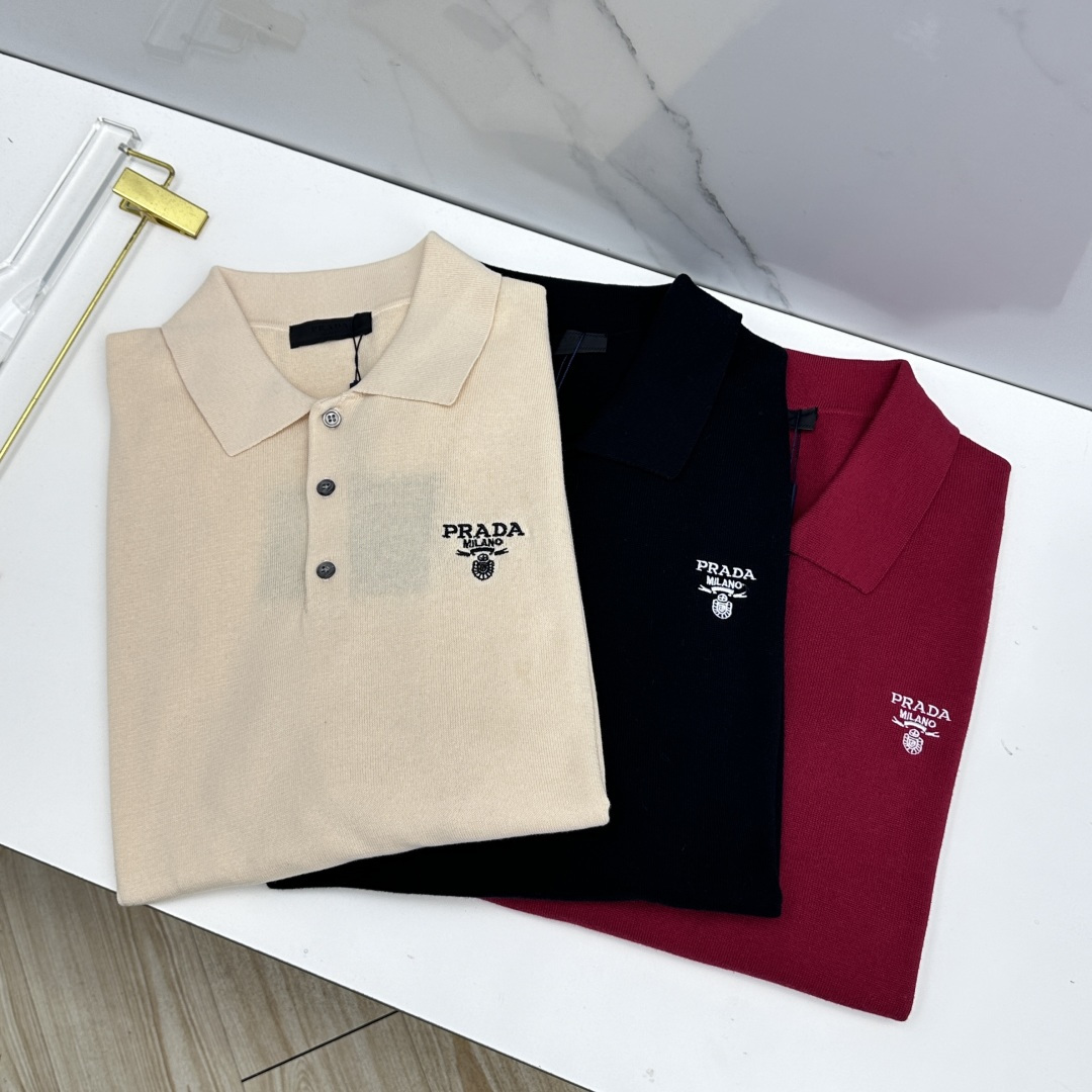 🆕Prada普拉达 2026ss夏季新品男士针织翻领短袖衫！独家首发 采用纤维超细与高弹的伊力特纱线织造