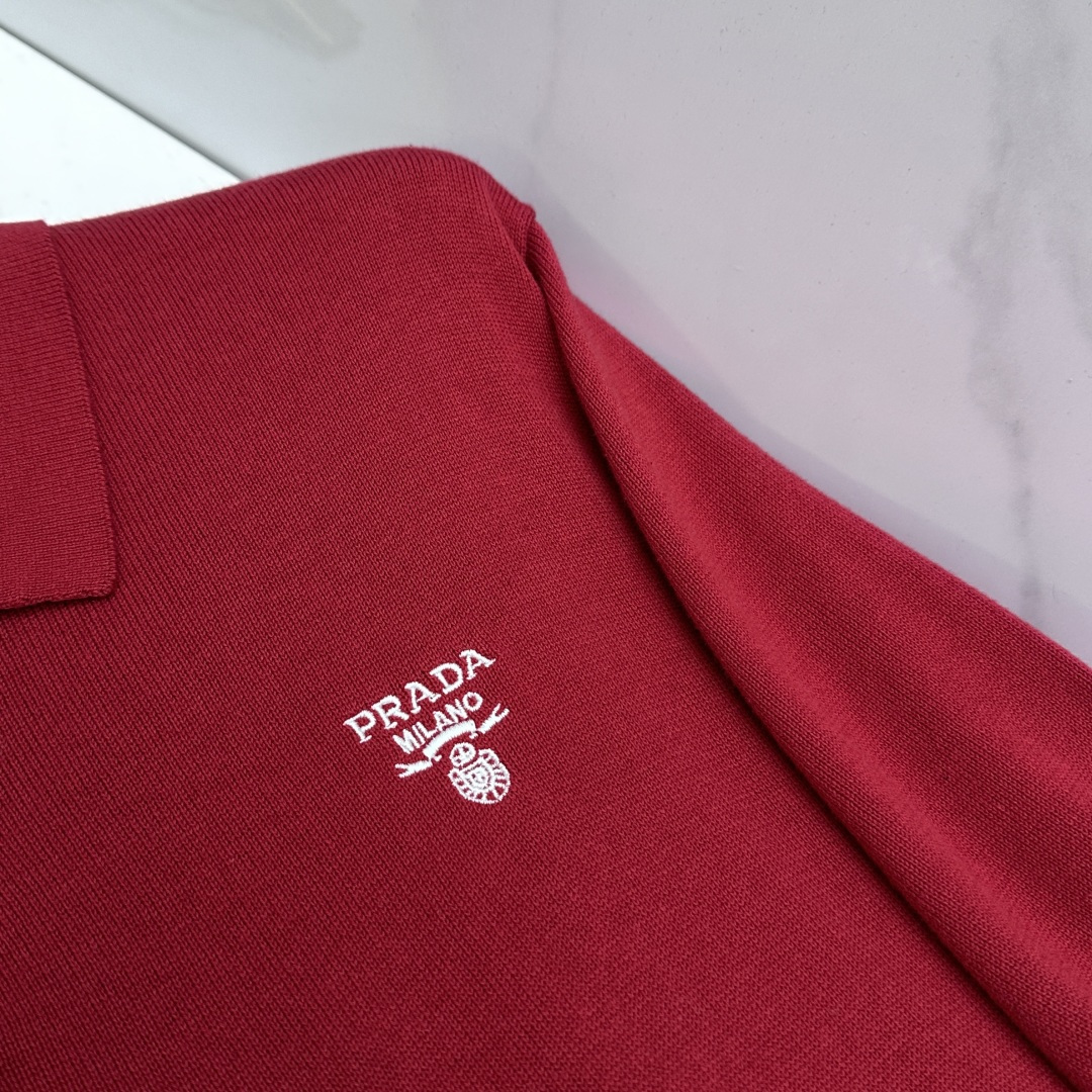 🆕Prada普拉达 2026ss夏季新品男士针织翻领短袖衫！独家首发 采用纤维超细与高弹的伊力特纱线织造