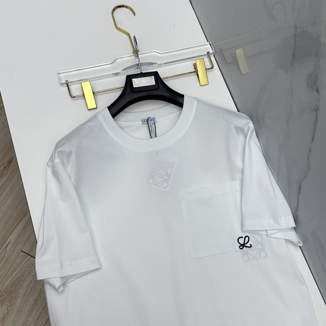 🆕LOEWE罗意威 2026春夏新款短袖 官网同款T恤 进口云朵棉面料 多元化搭配 是眼下时尚前沿的创新