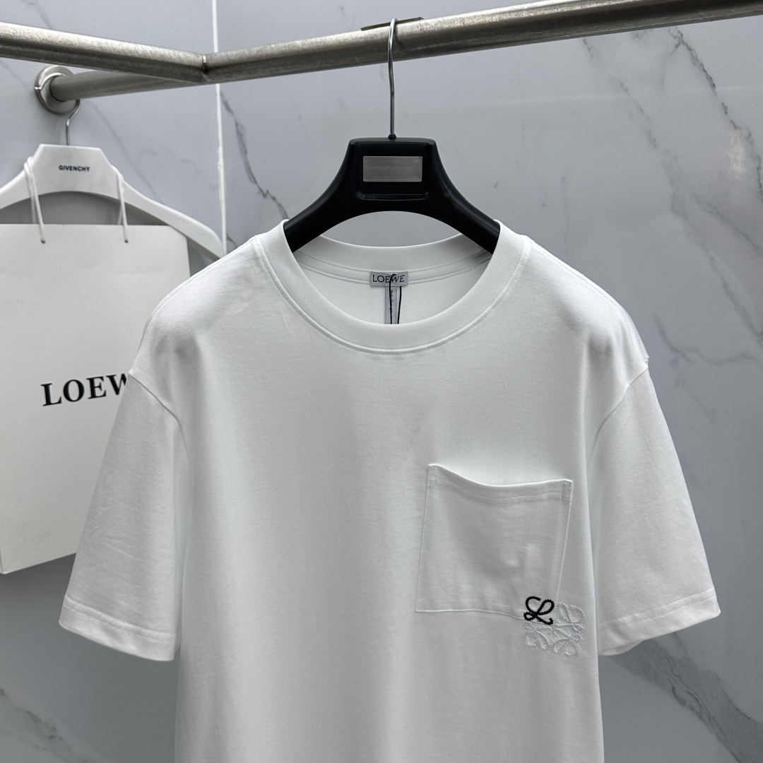 🆕LOEWE罗意威 2026春夏新款短袖 官网同款T恤 进口云朵棉面料 多元化搭配 是眼下时尚前沿的创新