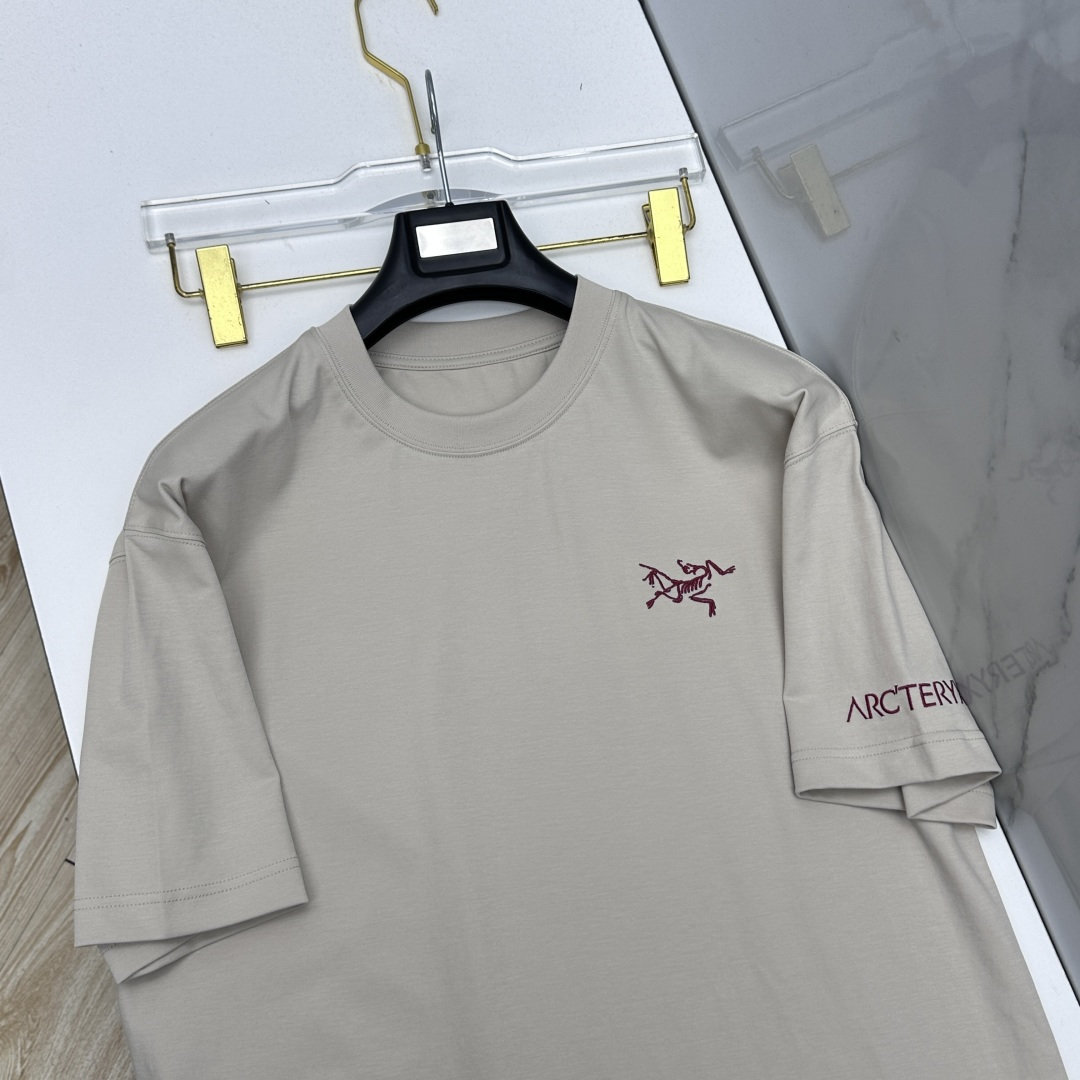 🆕ARCTERYX始祖鸟 春夏新款首发专柜最新款短袖圆领T恤 高端订制 设计前卫时尚！品牌logo工艺设