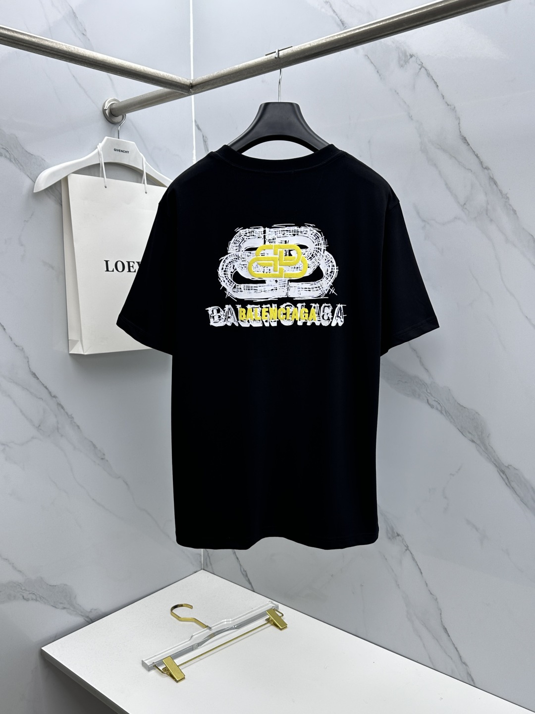 🆕Balenciaga巴黎世家 2026春夏新款印花短袖 官网同款T恤，双纱纯棉面料 多元化搭配 迎合眼