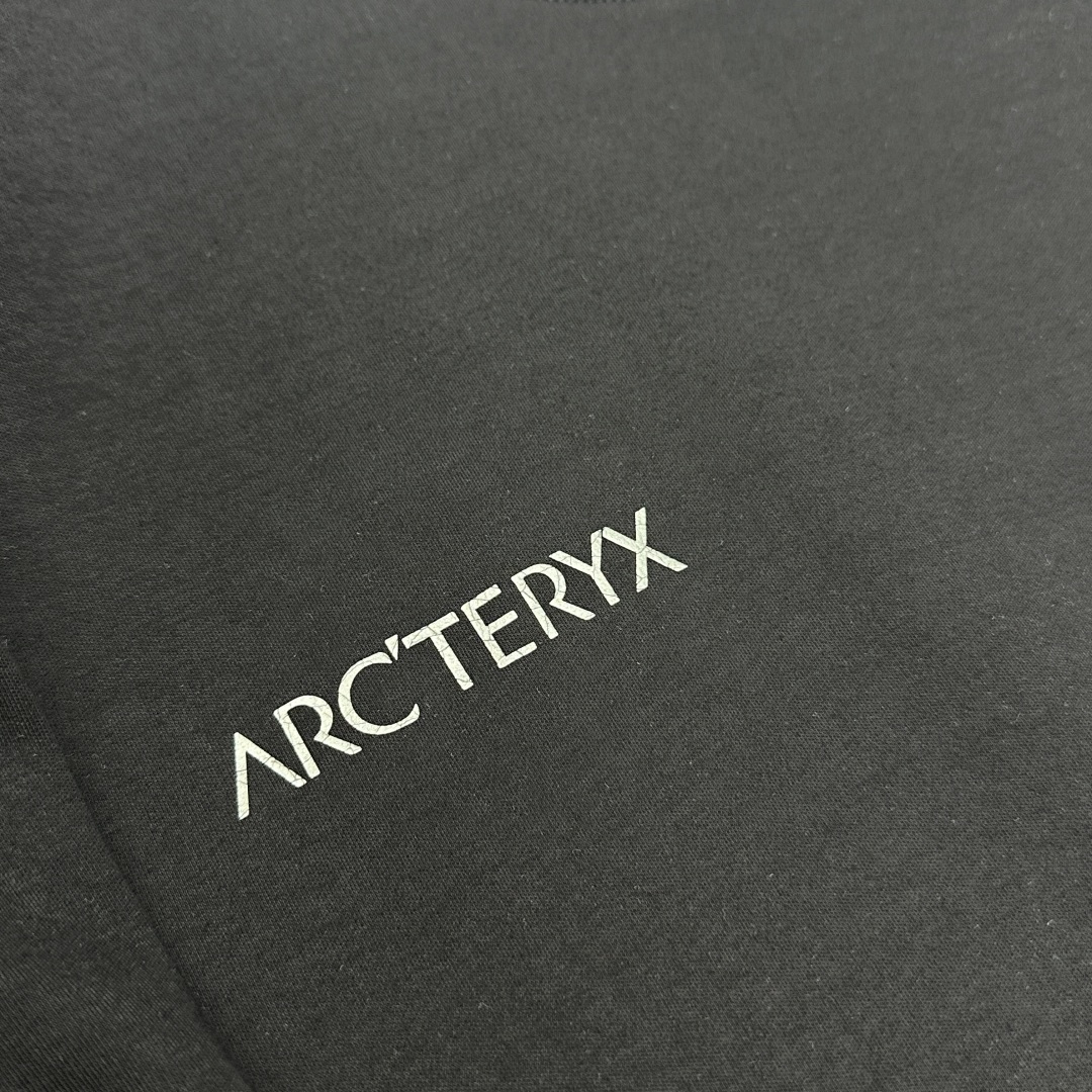 🆕ARCTERYX始祖鸟 春夏新款首发专柜最新款短袖圆领T恤 高端订制 设计前卫时尚！品牌logo工艺设