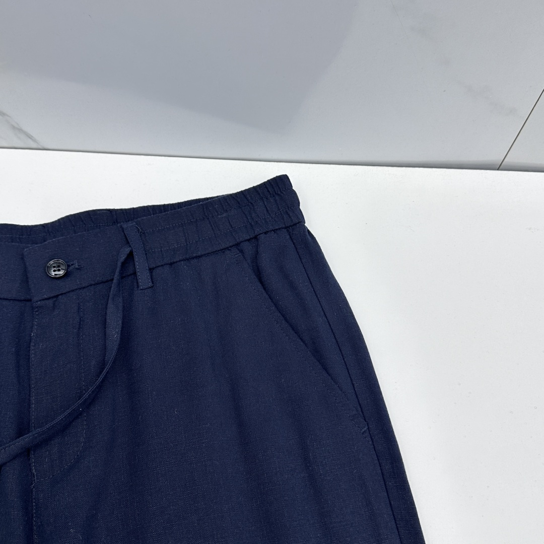 🆕loro Piana 春夏新品棉麻休闲西裤，官网同步发售，裤身工艺设计，客供辅料、高定棉麻面料，柔软丝