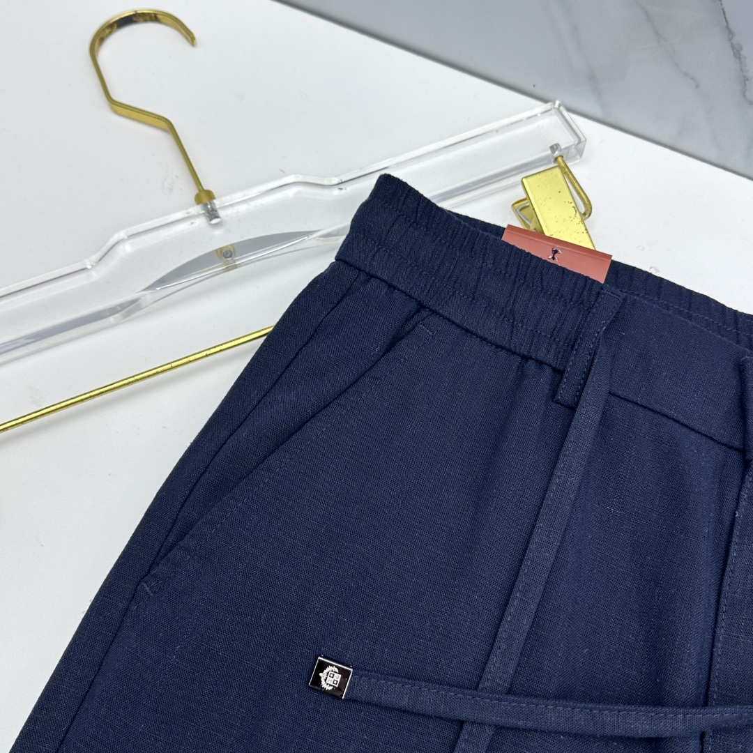 🆕loro Piana 春夏新品棉麻休闲西裤，官网同步发售，裤身工艺设计，客供辅料、高定棉麻面料，柔软丝