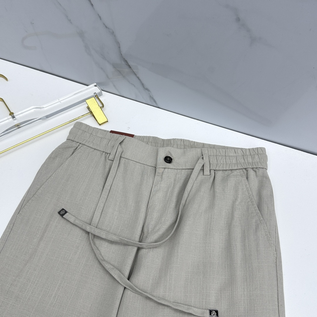 🆕loro Piana 春夏新品棉麻休闲西裤，官网同步发售，裤身工艺设计，客供辅料、高定棉麻面料，柔软丝