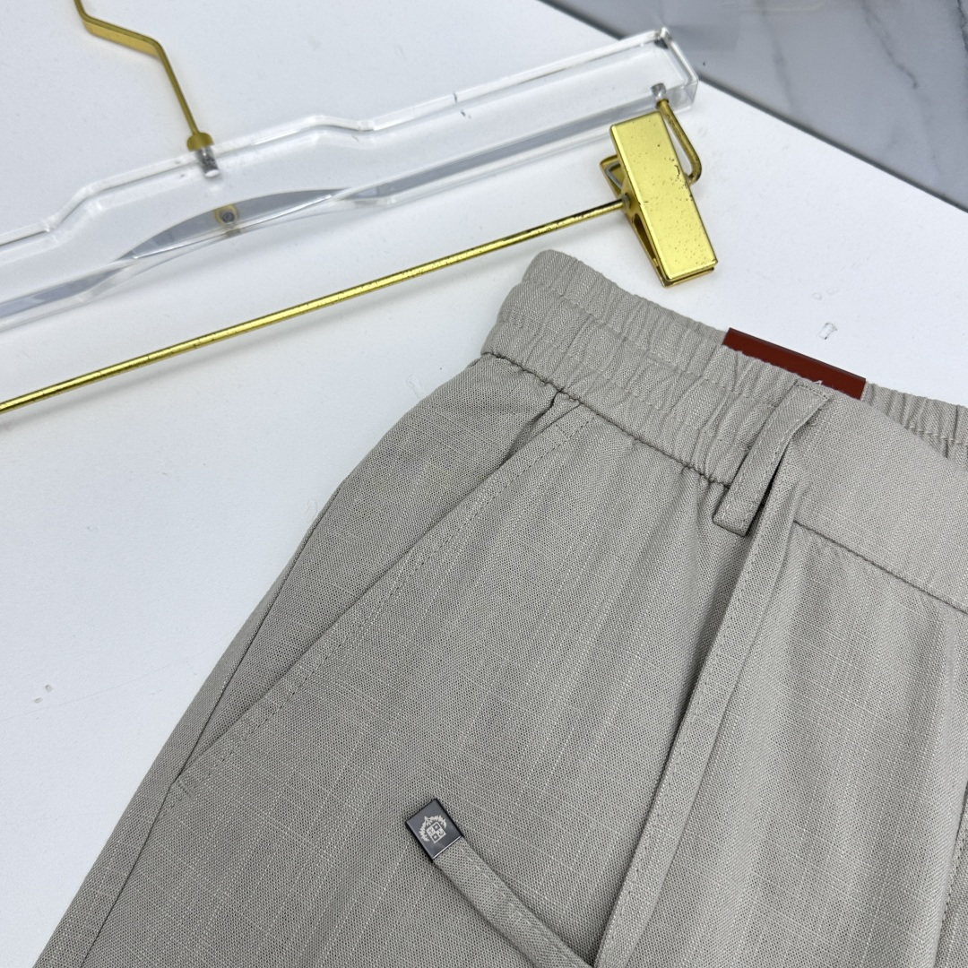🆕loro Piana 春夏新品棉麻休闲西裤，官网同步发售，裤身工艺设计，客供辅料、高定棉麻面料，柔软丝