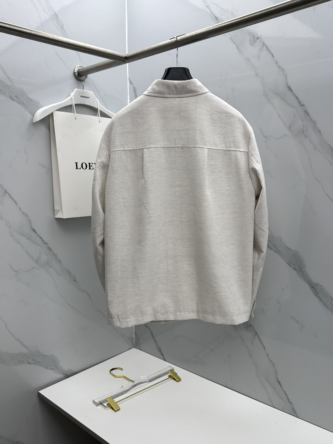🆕loro Piana 1916早春轻奢系列，最新时尚男款翻领夹克外套.定织定染面料。处处细节显工艺足够
