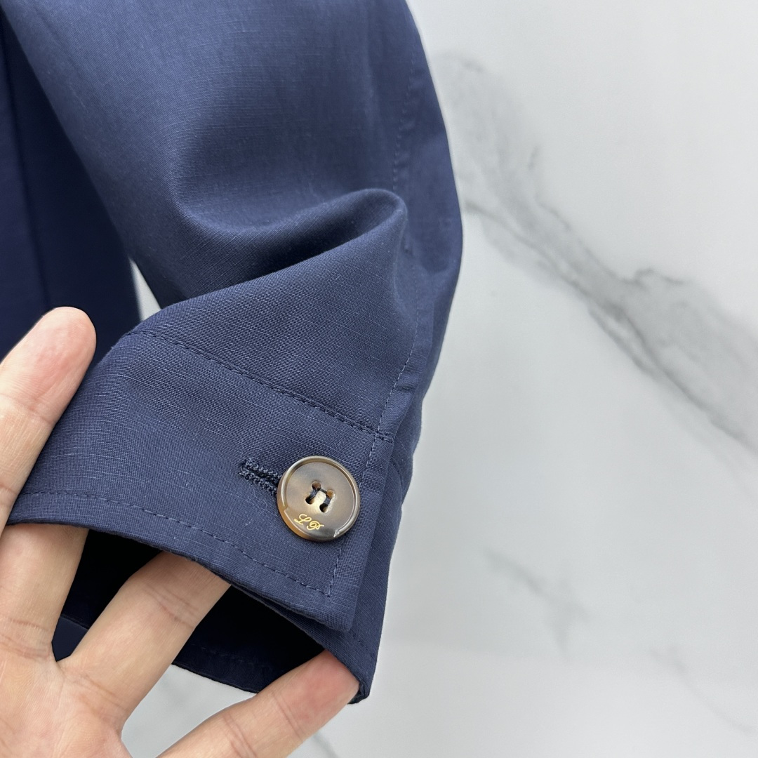 🆕loro Piana 1916早春轻奢系列，最新时尚男款翻领夹克外套.定织定染面料。处处细节显工艺足够