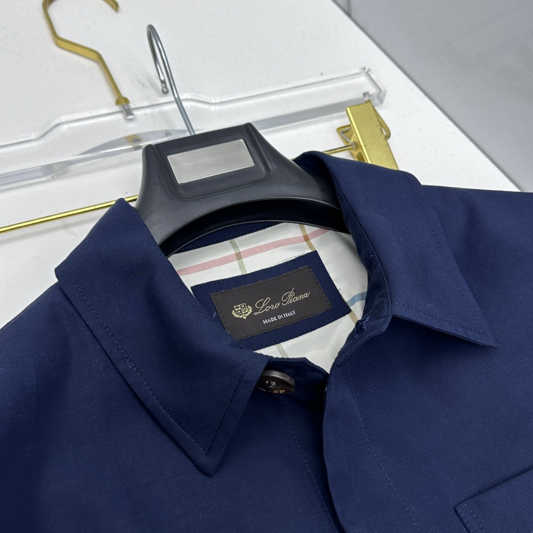 🆕loro Piana 1916早春轻奢系列，最新时尚男款翻领夹克外套.定织定染面料。处处细节显工艺足够