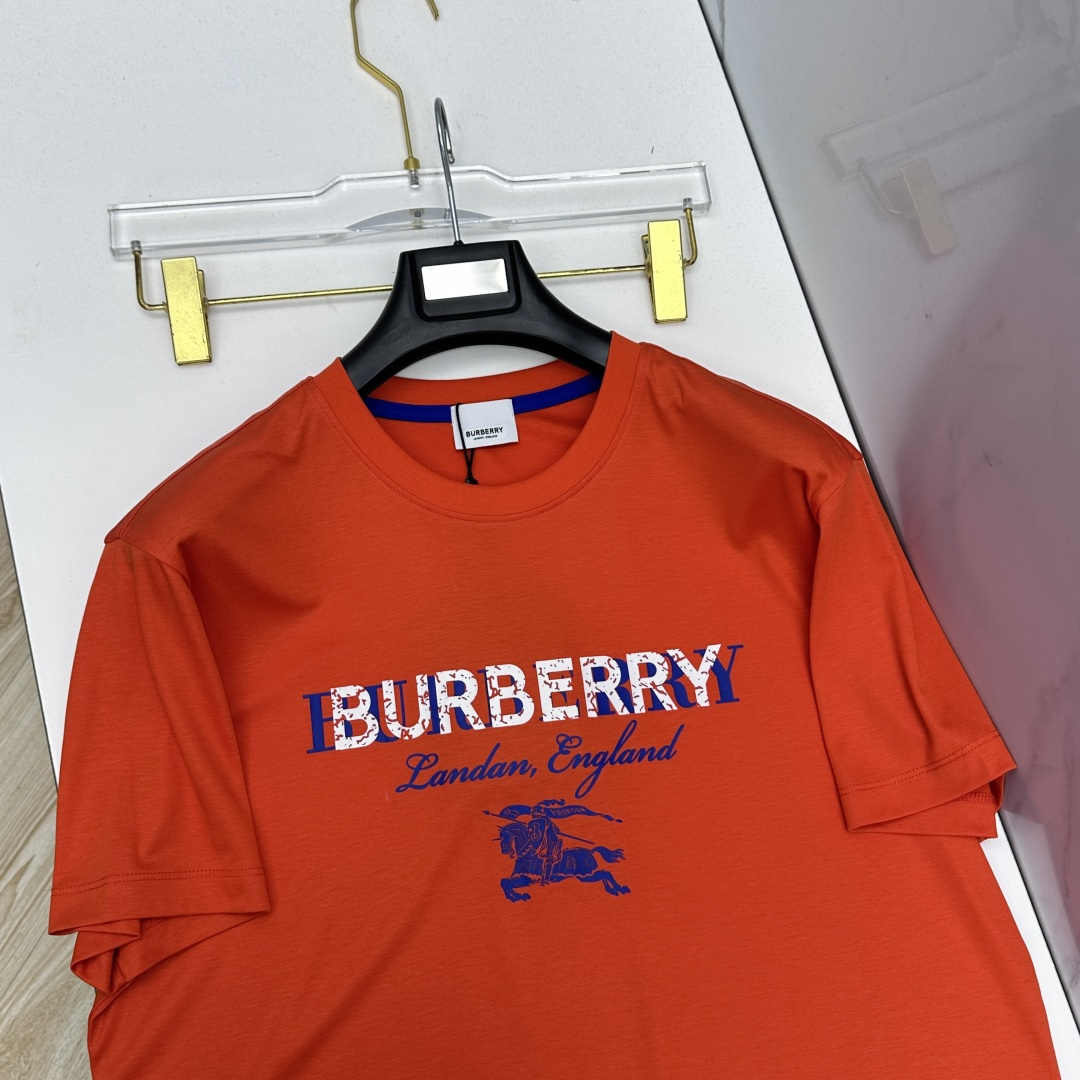 🆕Burberry巴宝莉 新款首发专柜最新款短袖圆领T恤 高端订制 胸前logo设计 高定丝光面料.手感