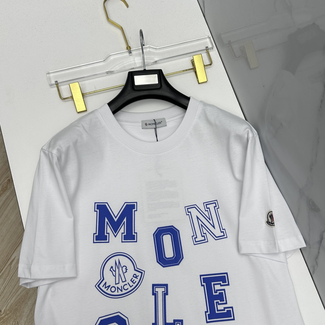🆕Moncler蒙口 2026春夏新款印花短袖 官网同款T恤，双纱纯棉面料 多元化搭配 迎合眼下时尚前沿