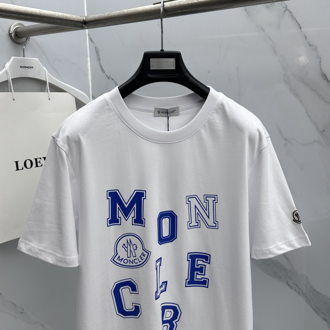 🆕Moncler蒙口 2026春夏新款印花短袖 官网同款T恤，双纱纯棉面料 多元化搭配 迎合眼下时尚前沿