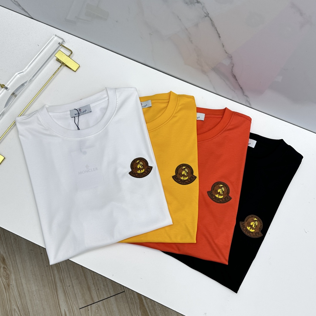🆕Moncler蒙口 新款首发专柜最新款短袖圆领T恤 高端订制 胸前手臂logo设计 半身提花满印 高定