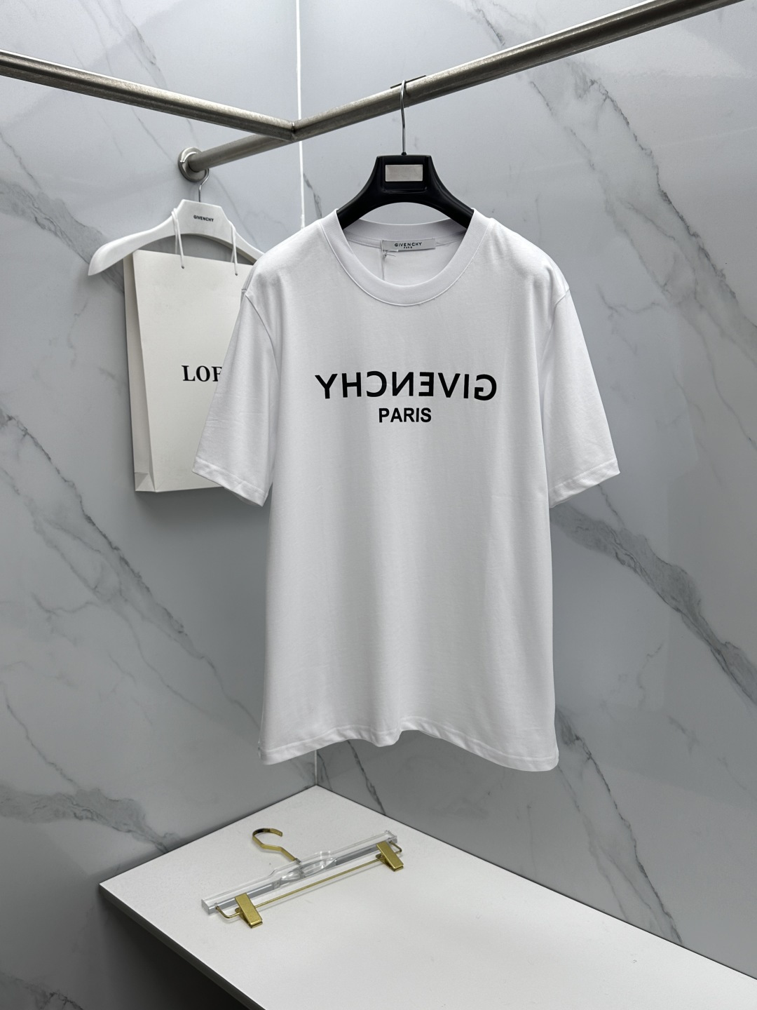🆕Givenchy纪梵希 2026春夏新款短袖 官网同款T恤，前后logo印花，双纱纯棉面料 多元化搭配