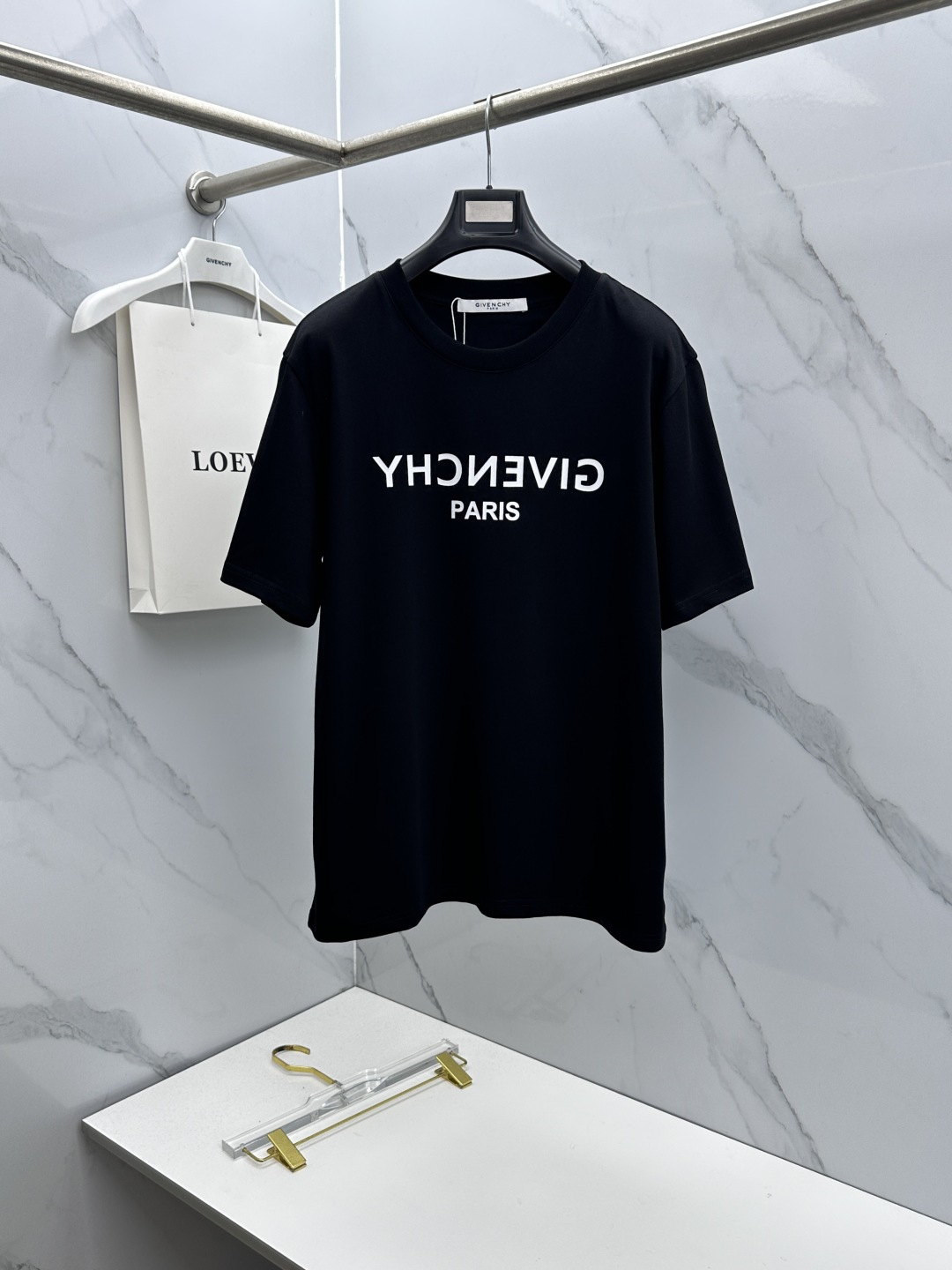🆕Givenchy纪梵希 2026春夏新款短袖 官网同款T恤，前后logo印花，双纱纯棉面料 多元化搭配