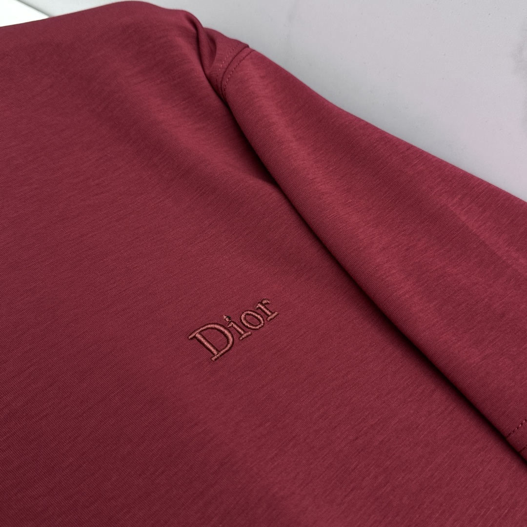 🆕Dior迪奥 新款首发专柜最新款短袖圆领T恤 高端订制 字母logo刺绣设计 高定面料.82%棉+18