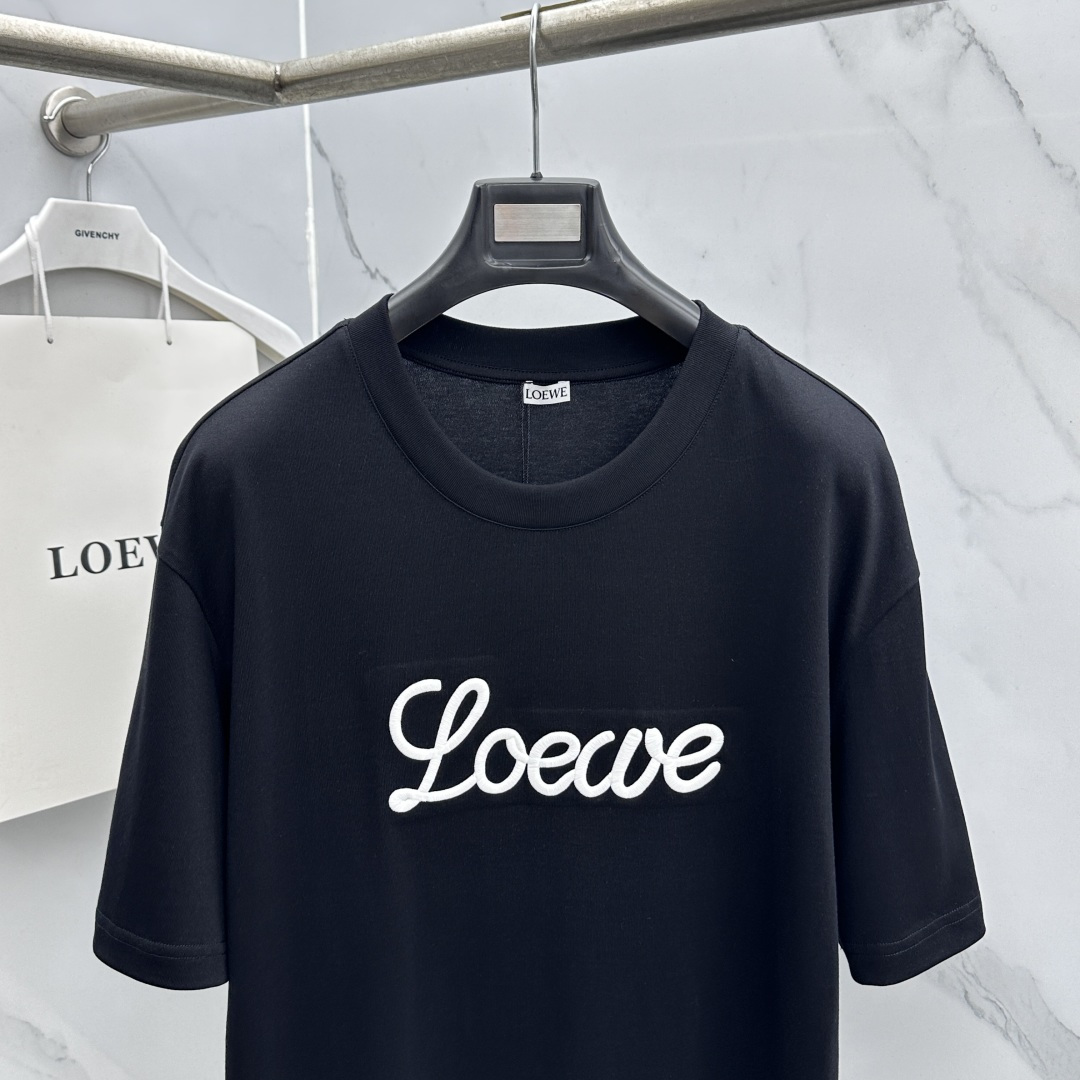 🆕LOEWE罗意威 新款首发专柜最新款短袖圆领T恤 高端订制 设计前卫时尚！品牌logo重工艺设计 高端