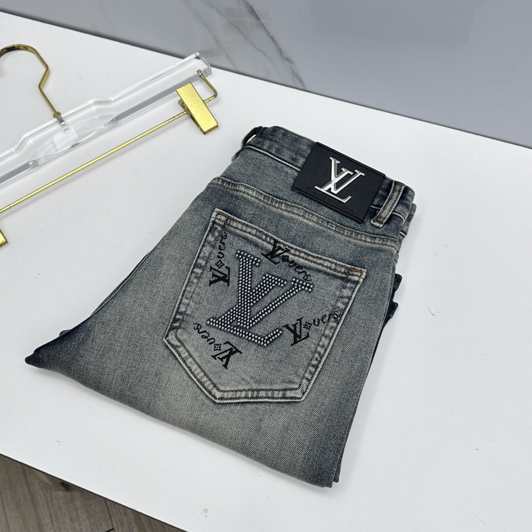 🆕LV路易威登 🔥高端定制、26ss新款牛仔短裤  柜台同步发售 原版定制复刻 客供五金辅料 原单品质 