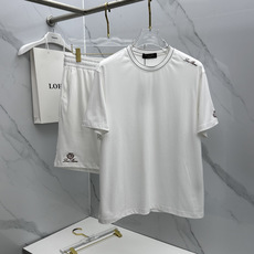 🆕Loro Piana 春夏新款套装,男女款 贸易公司渠道稀出,基本每一季都会有它的背影所在,期待着所有 🆕Loro Piana 春夏新款套装,男女款 贸易公司渠道稀出,基本每一季都会有它的背影所在,期待着所有