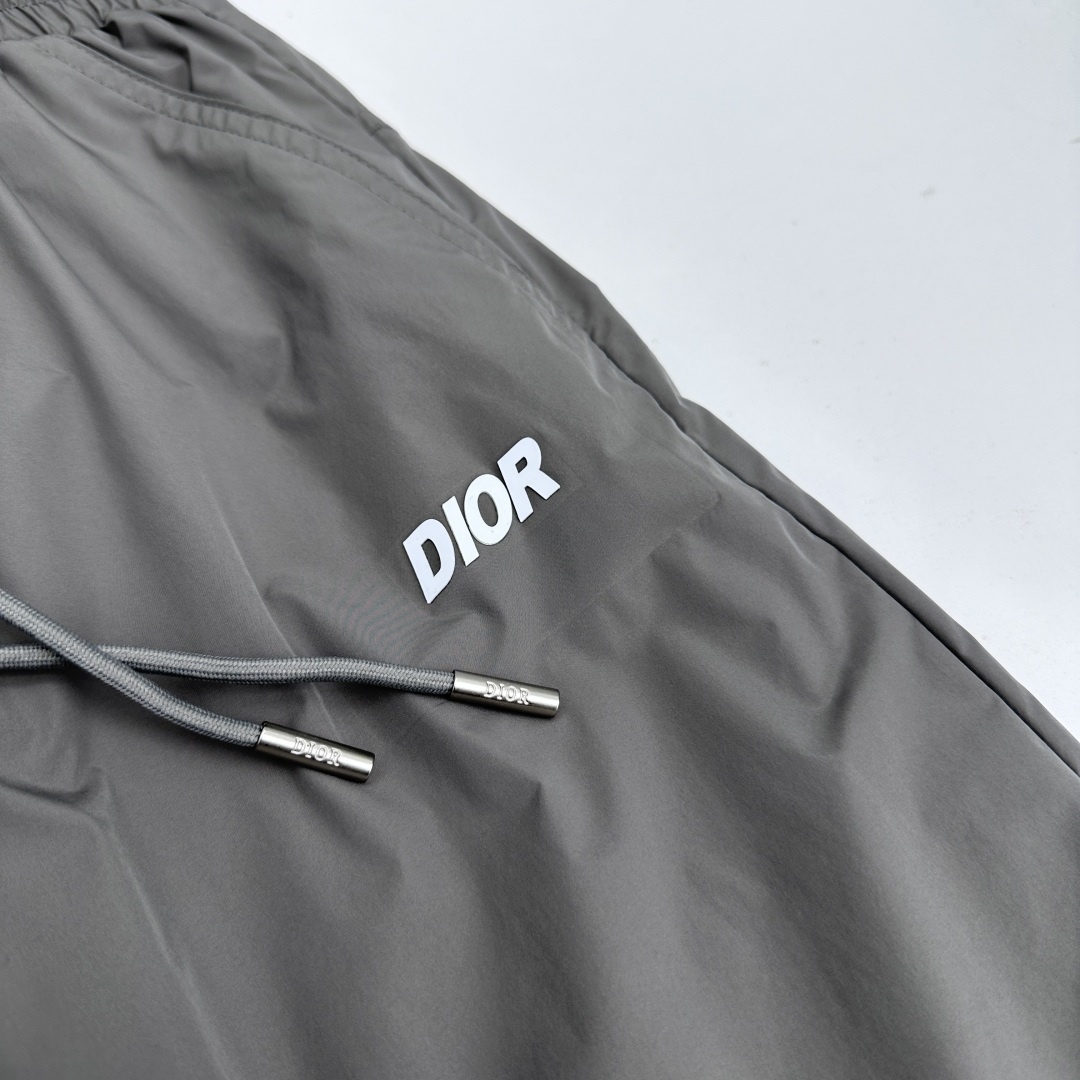 🆕Dior迪奥 26ss春夏专供新款休闲裤短裤  高端版本！定制速干面料 网纱内衬 透气舒适度高，不粘腻