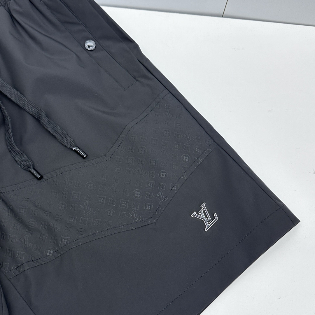 🆕LV路易威登 26ss春夏专供新款休闲裤短裤  高端版本！定制速干面料 网纱内衬 透气舒适度高，不粘腻