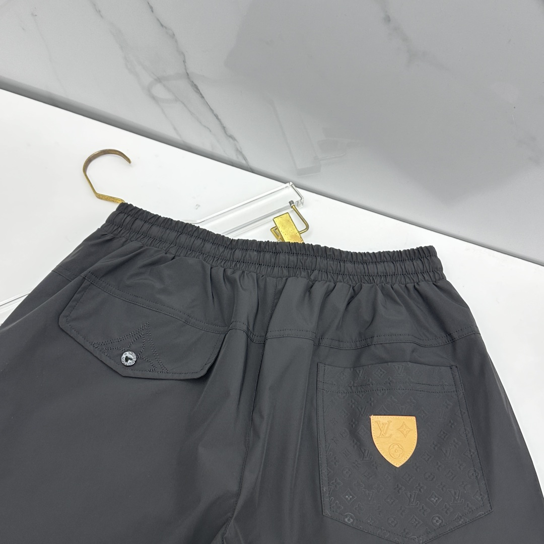 🆕LV路易威登 26ss春夏专供新款休闲裤短裤  高端版本！定制速干面料 网纱内衬 透气舒适度高，不粘腻
