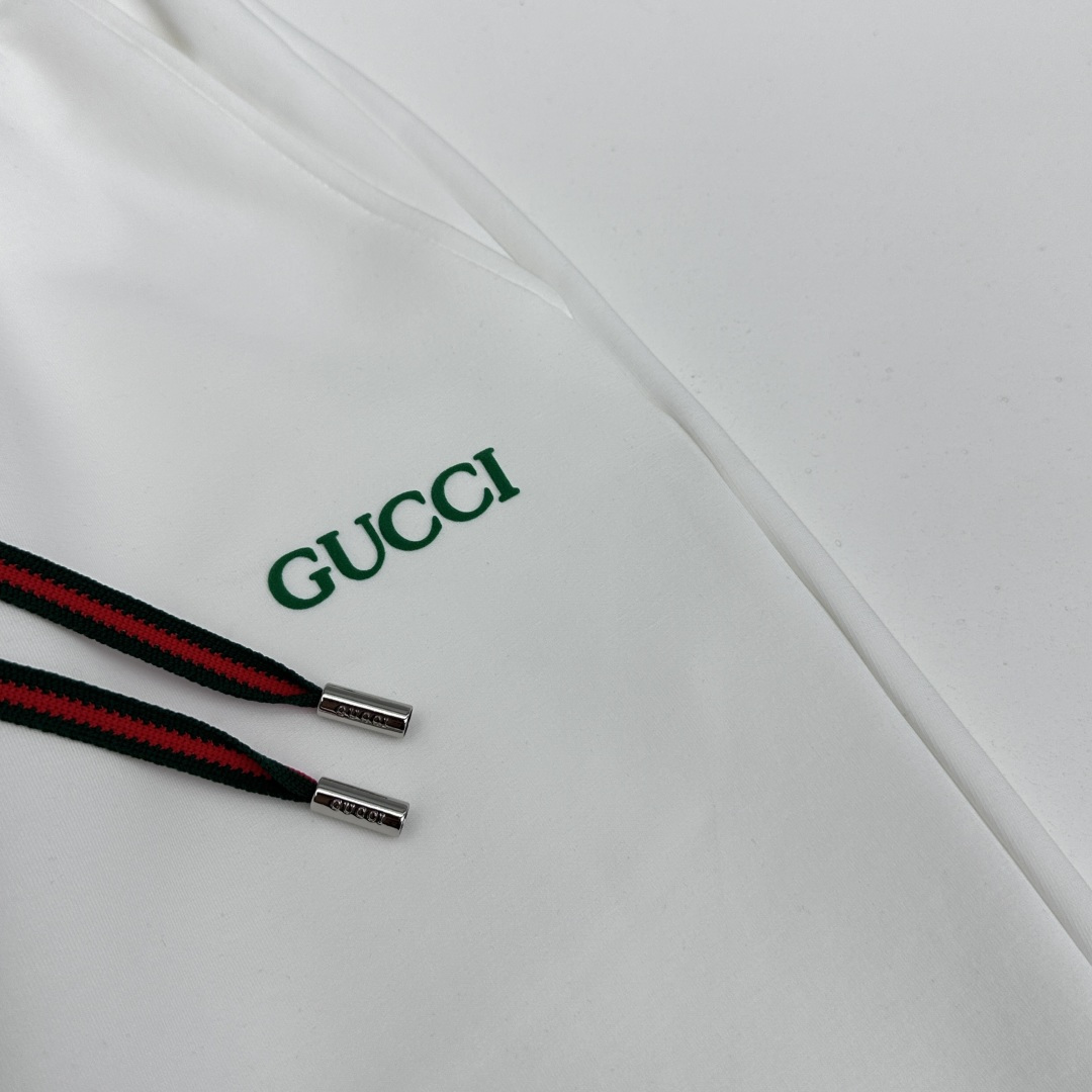 🆕Gucci古驰 26ss春夏专供新款休闲裤短裤  高端版本！定制面料 透气舒适度高，不粘腻，细节无可挑