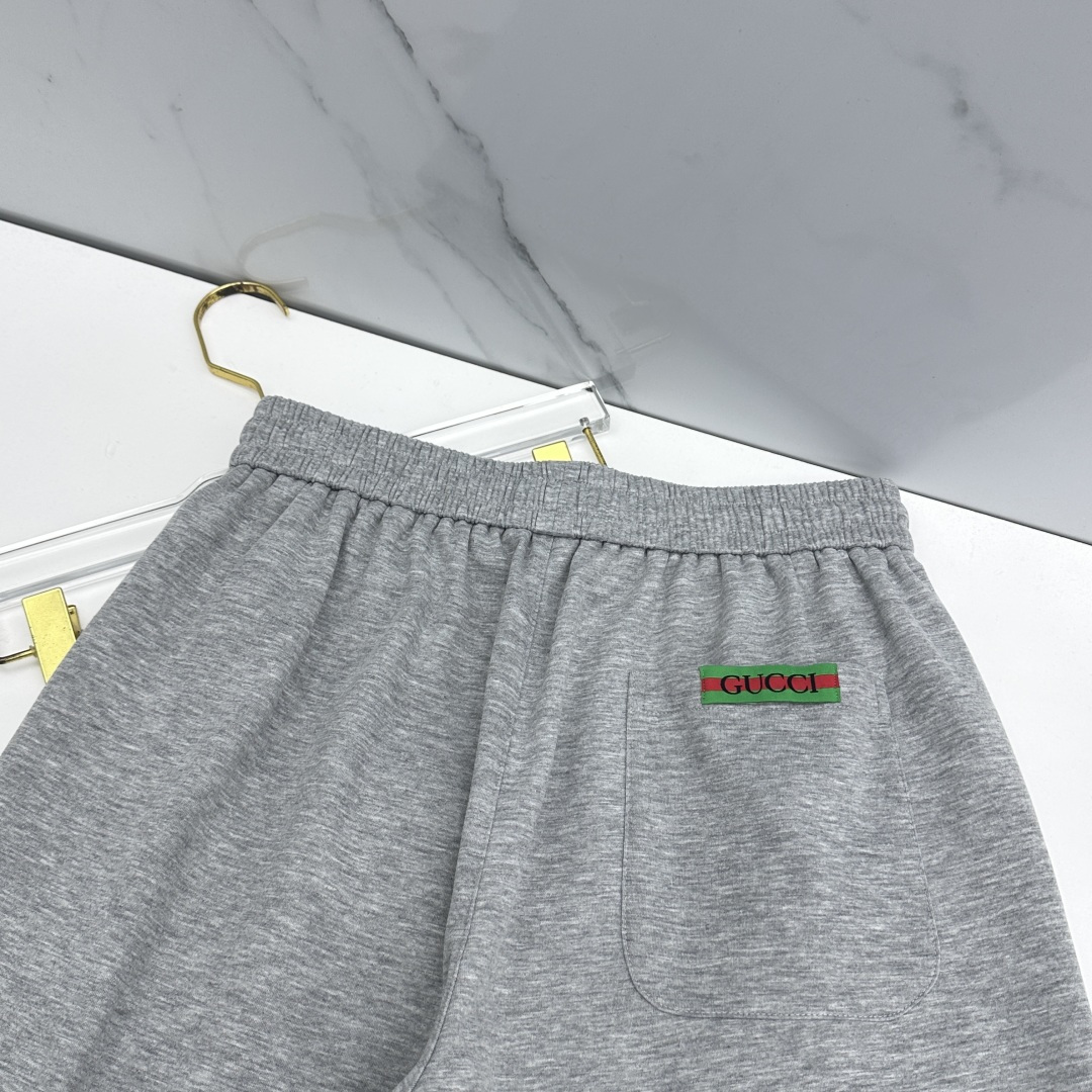 🆕Gucci古驰 26ss春夏专供新款休闲裤短裤  高端版本！定制面料 透气舒适度高，不粘腻，细节无可挑