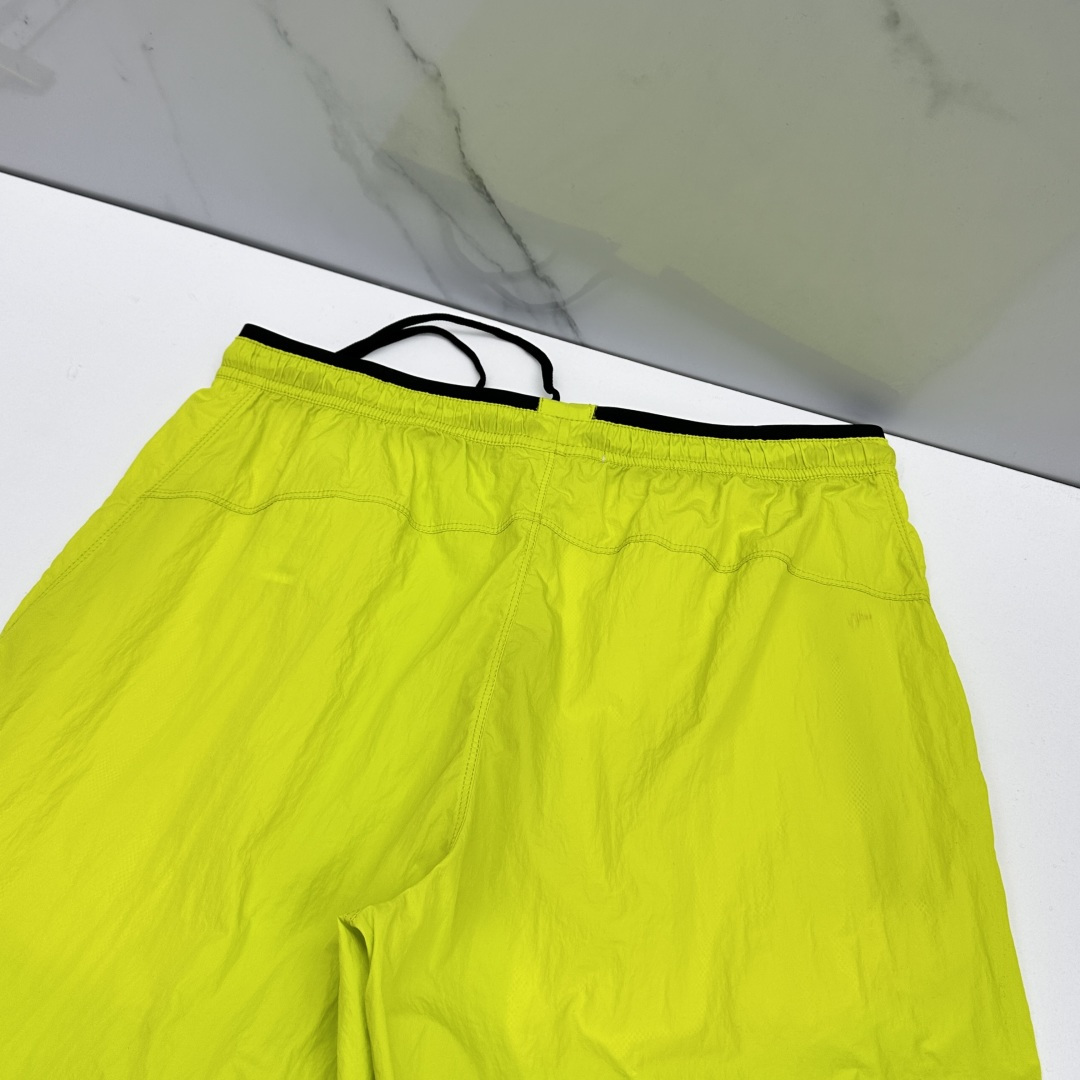 🆕STONE ISLAND石头岛 26ss春夏专供新款休闲裤抽绳短裤  高端版本！速干面料 透气舒适度高
