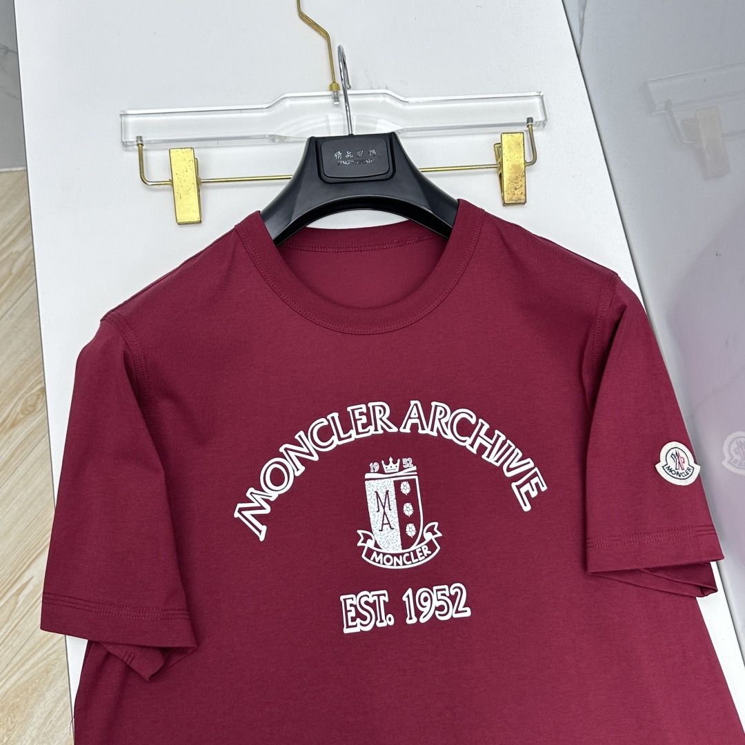 🆕Moncler蒙口 春夏新款首发专柜最新款短袖圆领T恤 高端订制 设计前卫时尚！品牌logo工艺设计 