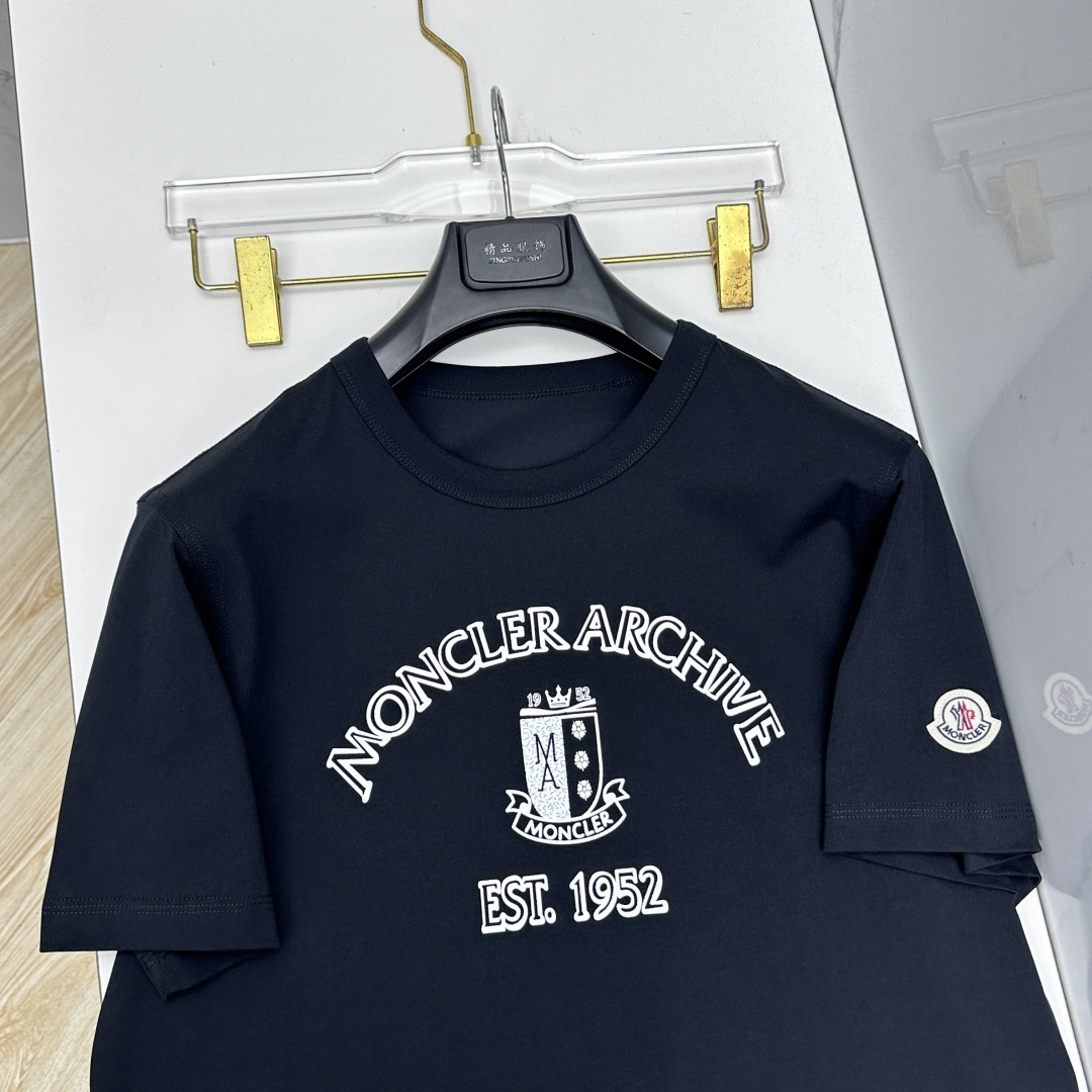 🆕Moncler蒙口 春夏新款首发专柜最新款短袖圆领T恤 高端订制 设计前卫时尚！品牌logo工艺设计 