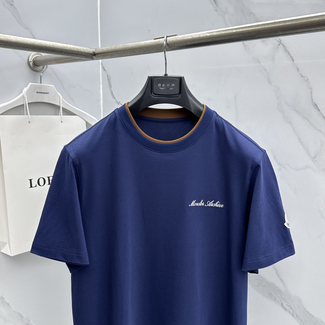 🆕Loro Piana 春夏新款首发专柜最新款短袖圆领T恤 高端订制 设计前卫时尚！品牌logo工艺设计