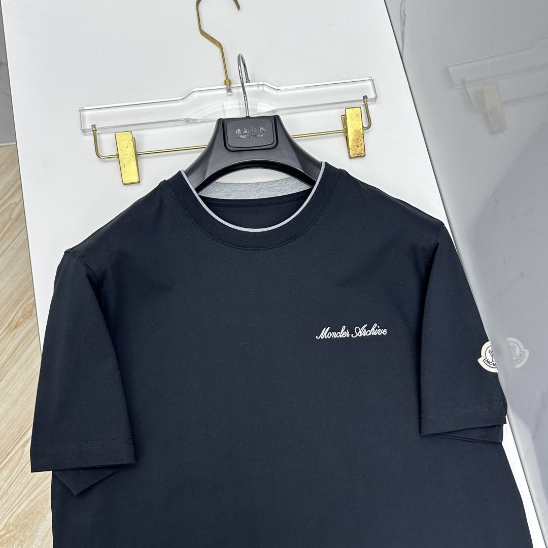 🆕Loro Piana 春夏新款首发专柜最新款短袖圆领T恤 高端订制 设计前卫时尚！品牌logo工艺设计