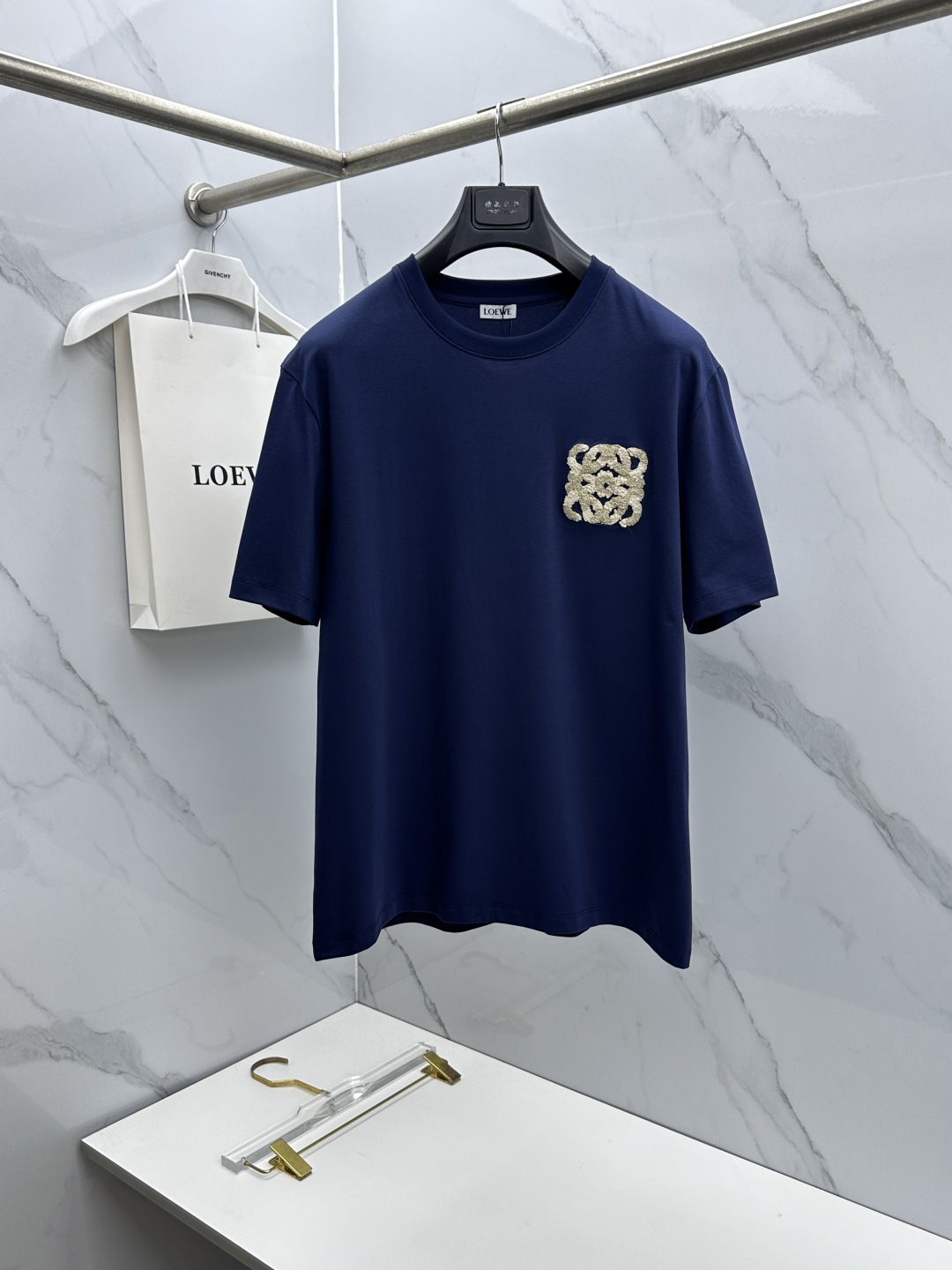 🆕LOEWE罗意威 春夏新款首发专柜最新款短袖圆领T恤 高端订制 设计前卫时尚！品牌logo工艺设计 定