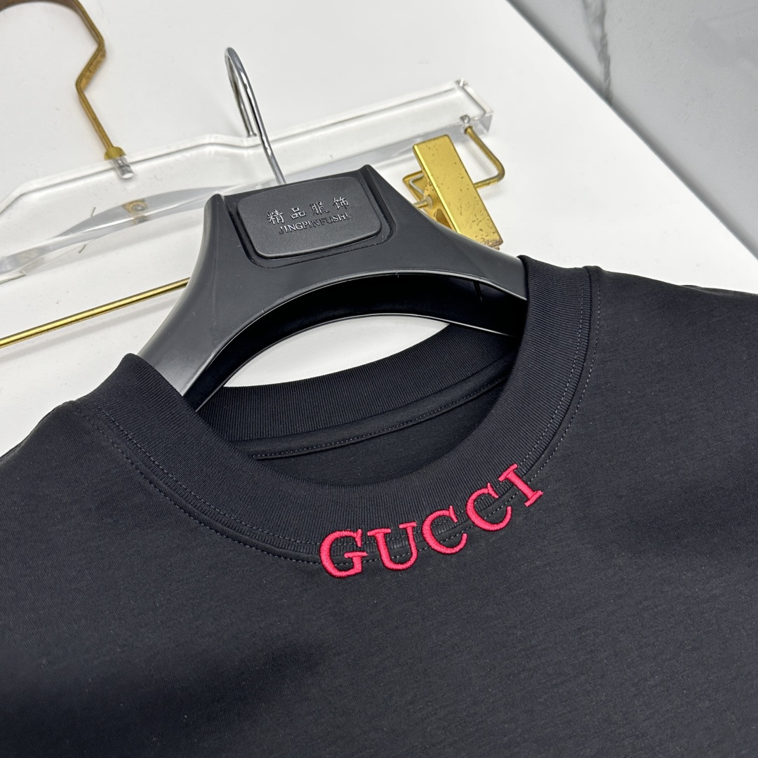 🆕Gucci古驰 春夏新款首发专柜最新款短袖圆领T恤 高端订制 设计前卫时尚！品牌logo工艺设计 定制