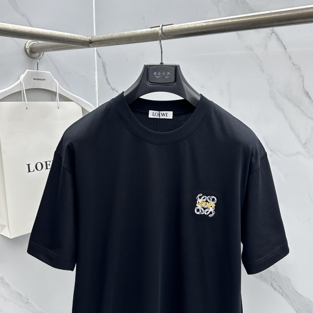 🆕LOEWE罗意威 新款首发专柜最新款短袖圆领T恤 高端订制 设计前卫时尚！品牌logo重工艺设计 高端