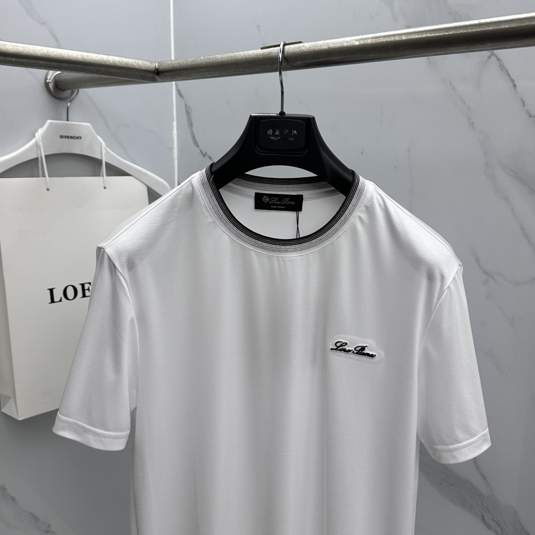 🆕Loro Piana 春夏新款首发专柜最新款短袖圆领T恤 高端订制 设计前卫时尚！品牌logo工艺设计